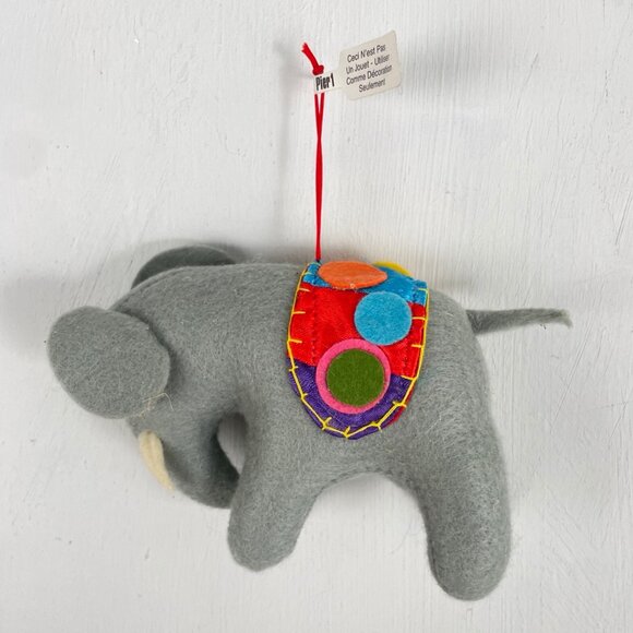 Christmas Ornament Elephant Gray Soft Stuffed NWT Colorful Trim Pier 1 Circus - Picture 3 of 3